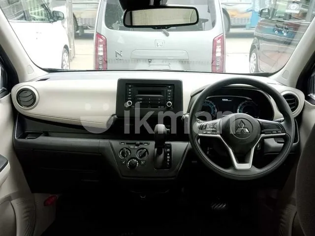 Mitsubishi Ek Wagon 2023 photo 3