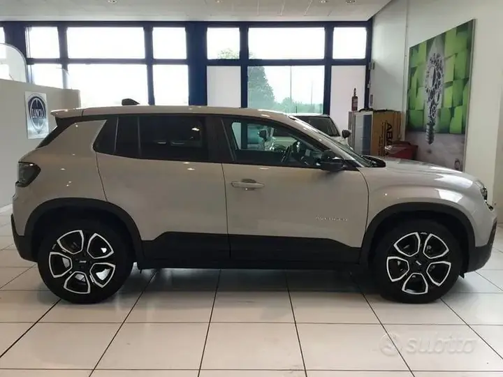 Jeep Avenger 2025 photo 2