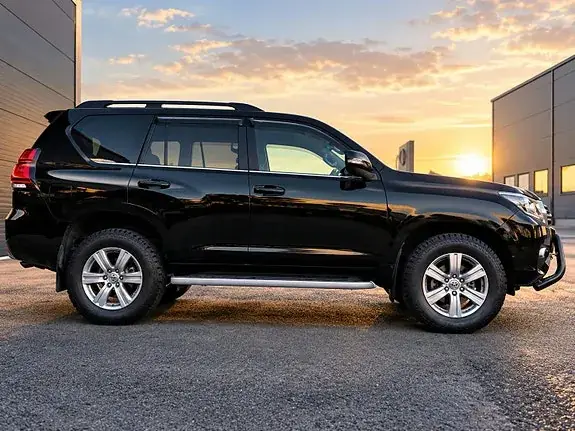 Toyota Land Cruiser 2018 photo 2