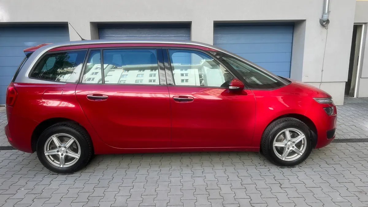 Citroen Grand C4 Picasso 2014 photo 2