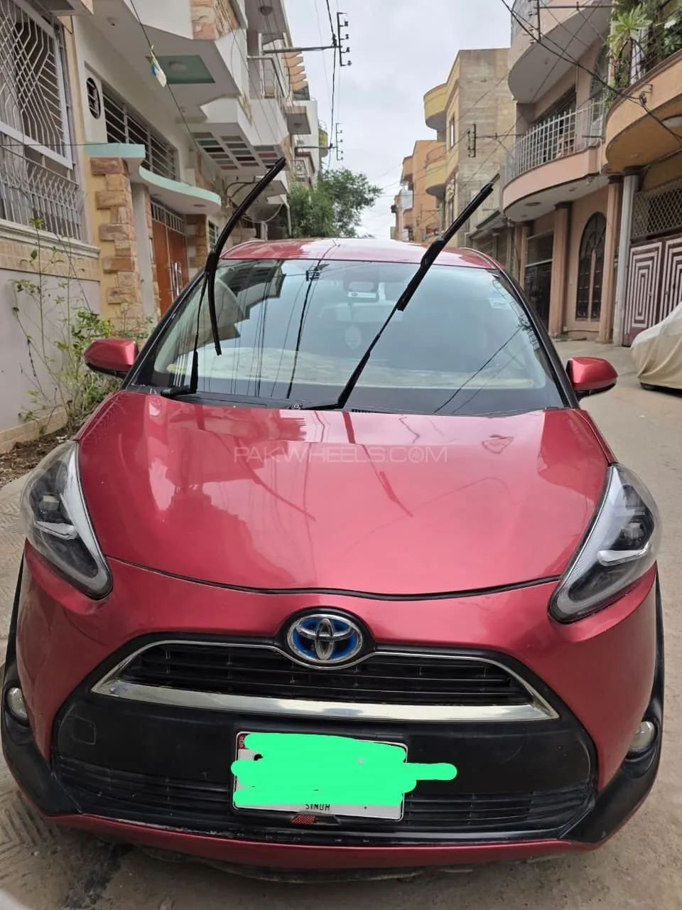 Toyota Sienta