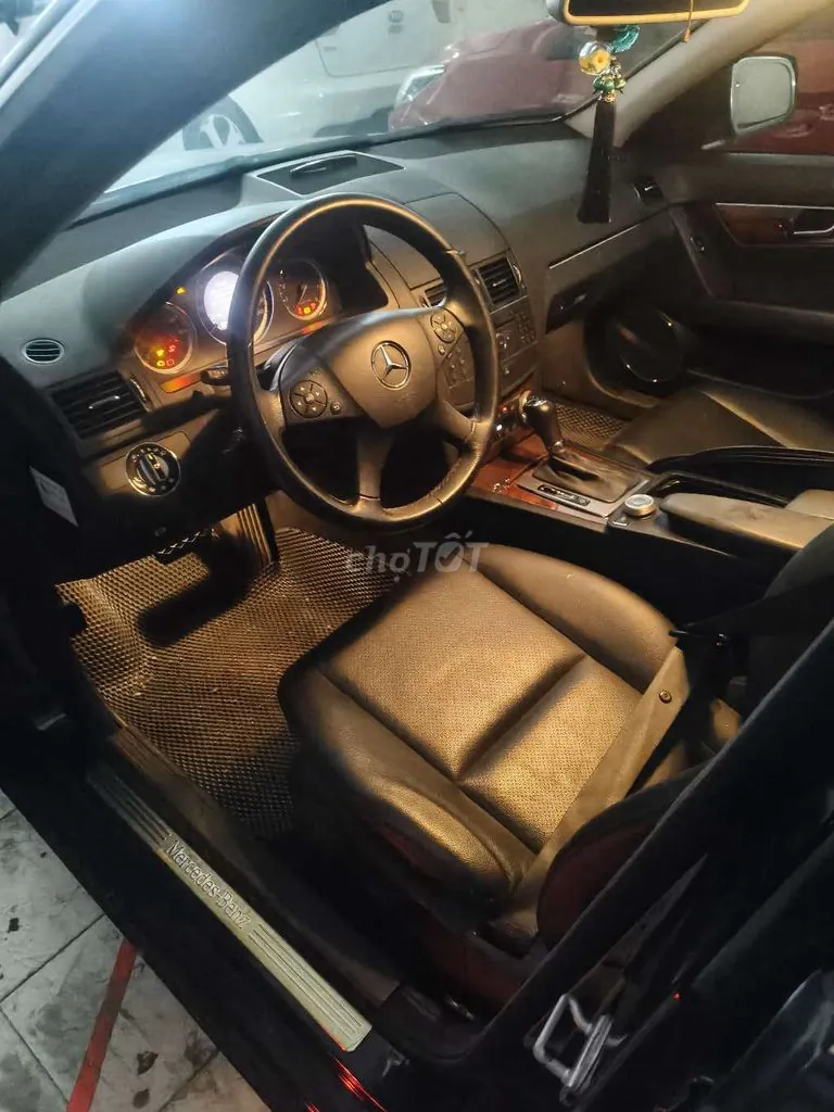 Mercedes-Benz C-Class 2009 photo 5