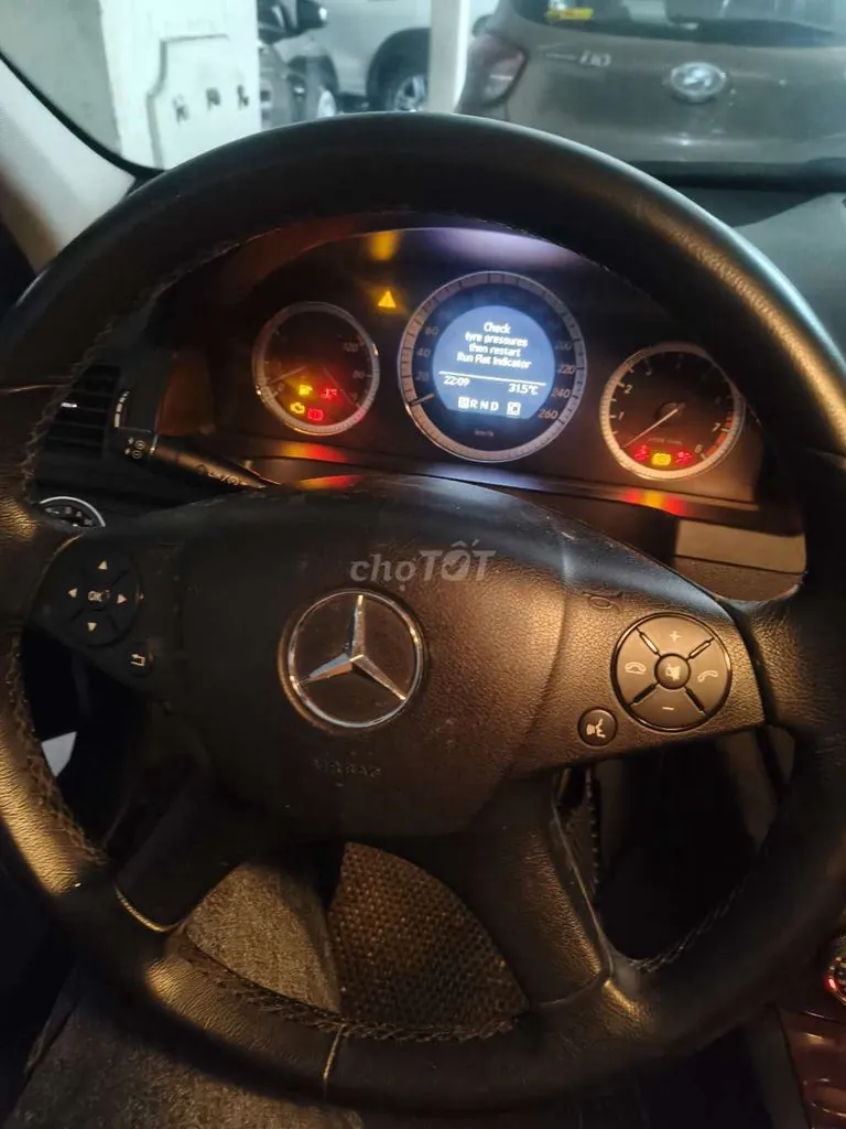 Mercedes-Benz C-Class 2009 photo 4