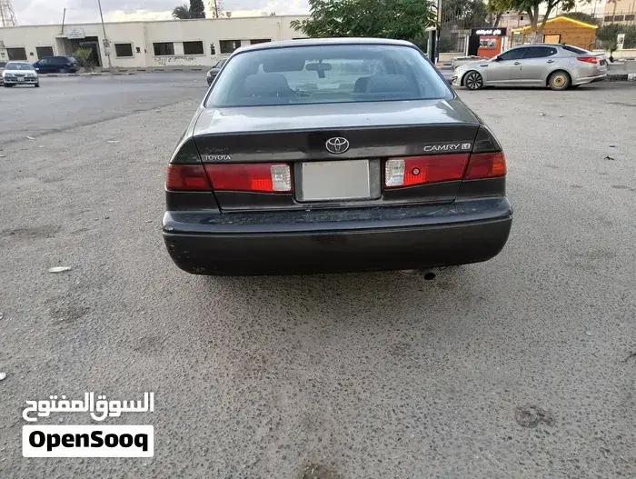 Toyota Camry 2000 photo 3