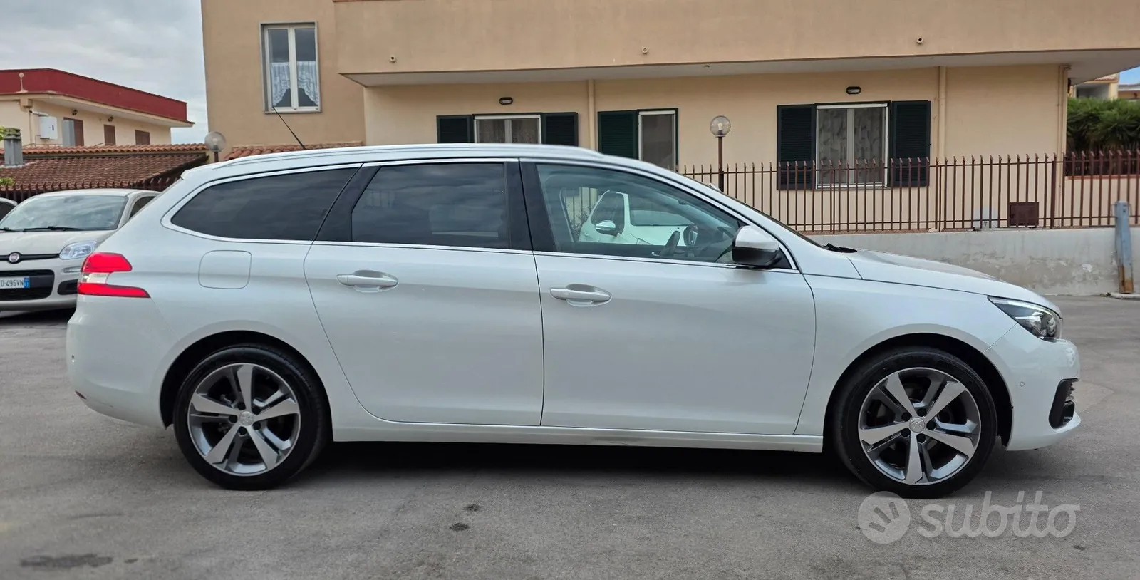 Peugeot 308 2018 photo 4