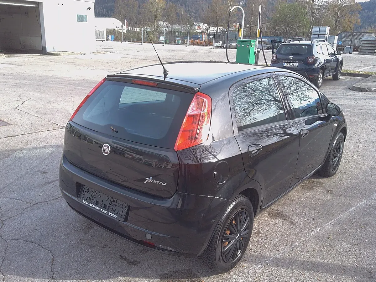 Fiat Punto 2009 photo 5