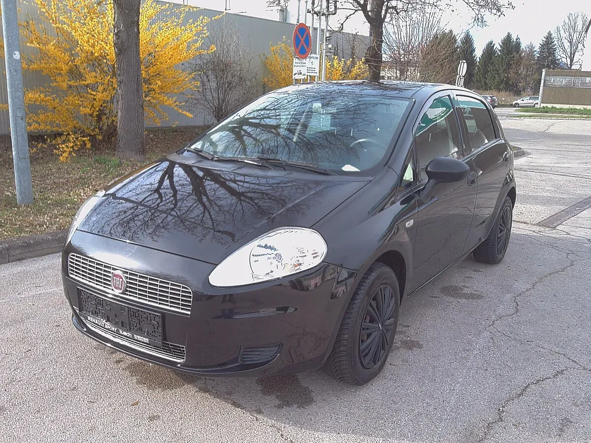 Fiat Punto 2009 photo 4