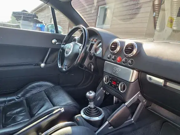 Audi Tt 2000 photo 5