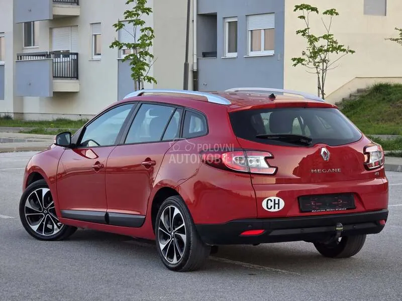 Renault Megane 2012 photo 2