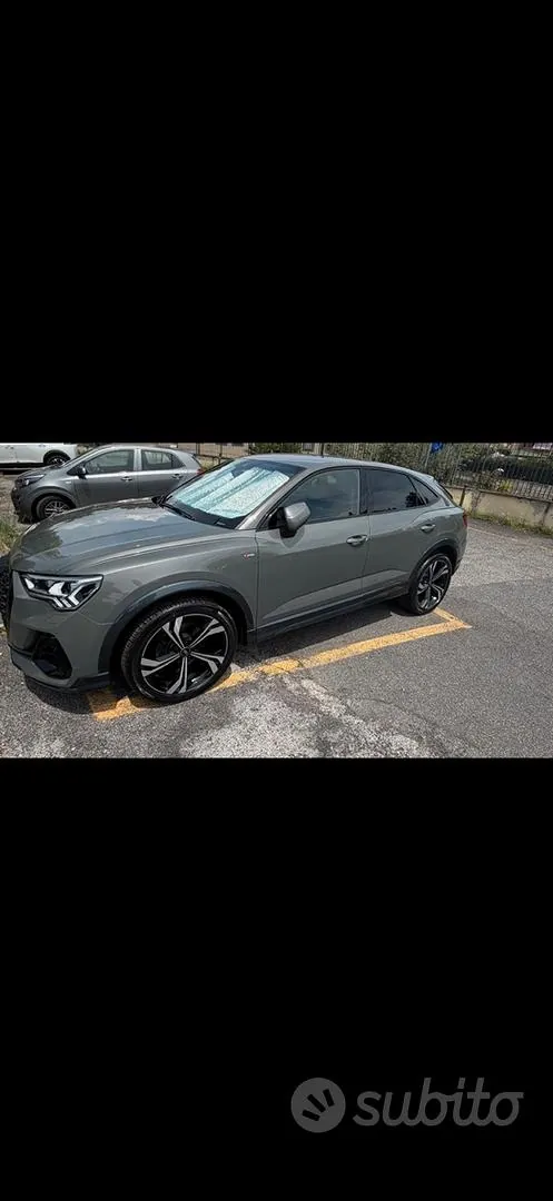 Audi Q3 2023 photo 2