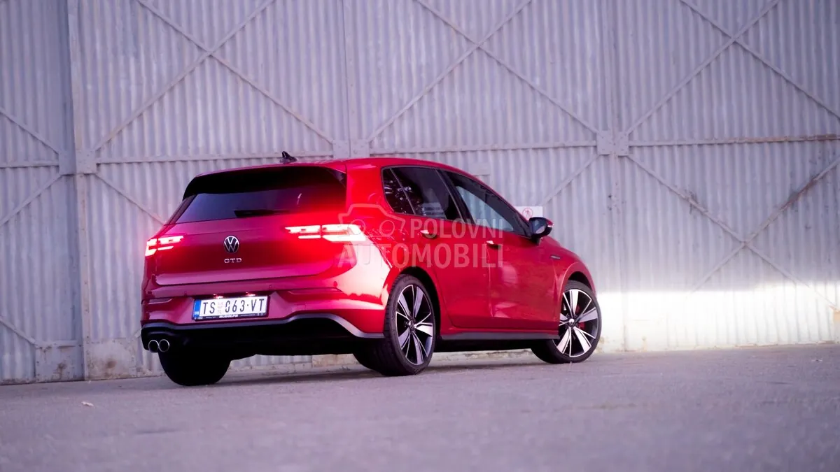 Volkswagen Golf 2022 photo 3