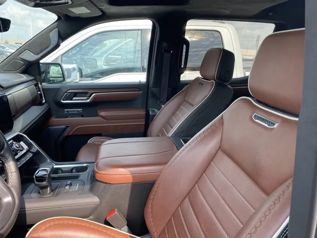GMC Sierra 1500 2026 photo 2