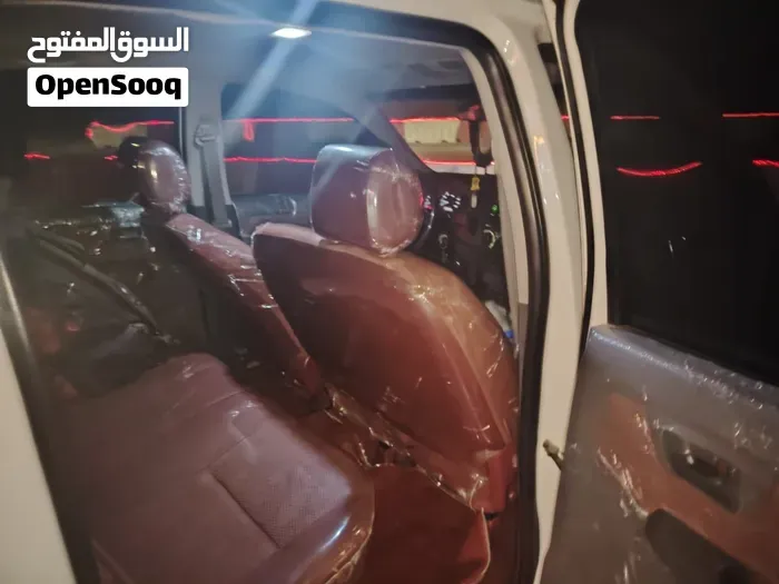 Toyota Hilux 2013 photo 4