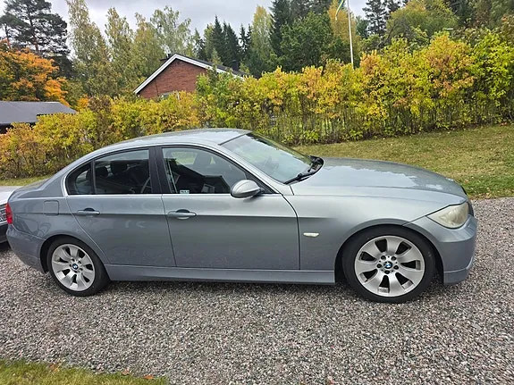 BMW 325I 2006 photo 2