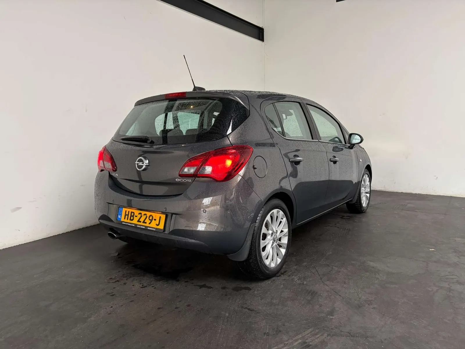 Opel Corsa 2015 photo 2