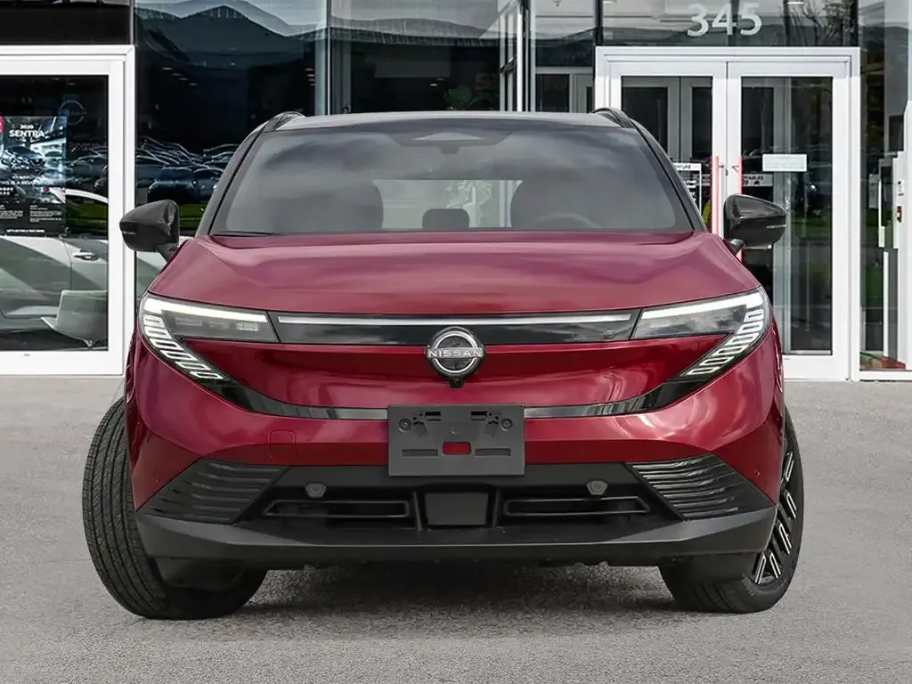 Nissan Leaf 2026 photo 2
