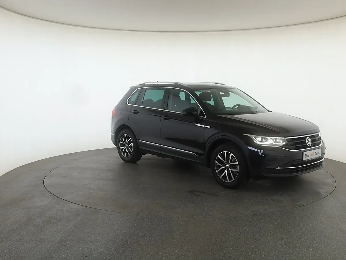 Volkswagen Tiguan 2021 photo 3