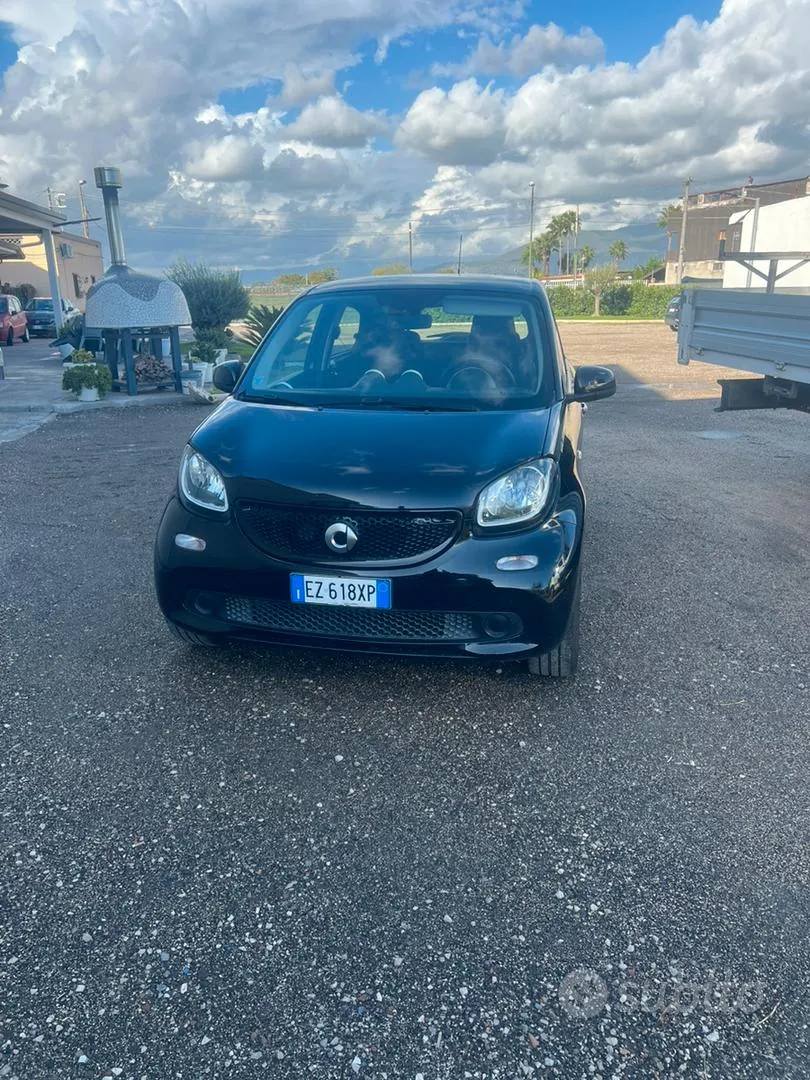 Smart Forfour 2015 photo 2