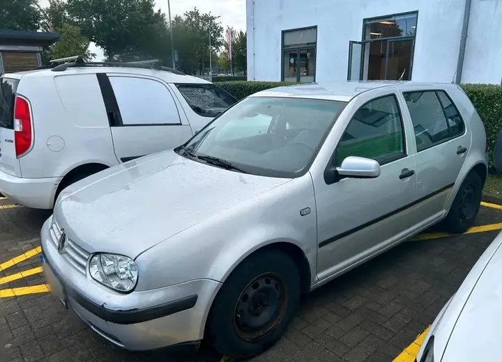 Volkswagen Golf 4
