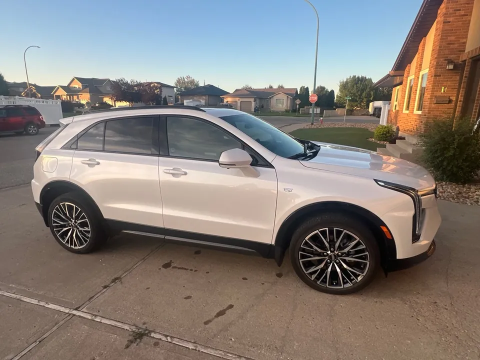 Cadillac Xt4 2025 photo 5