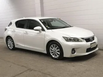 Lexus Ct 200H 2013 photo 2