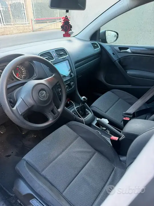 Volkswagen Golf 2009 photo 5