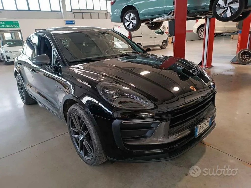Porsche Macan 2023 photo 4
