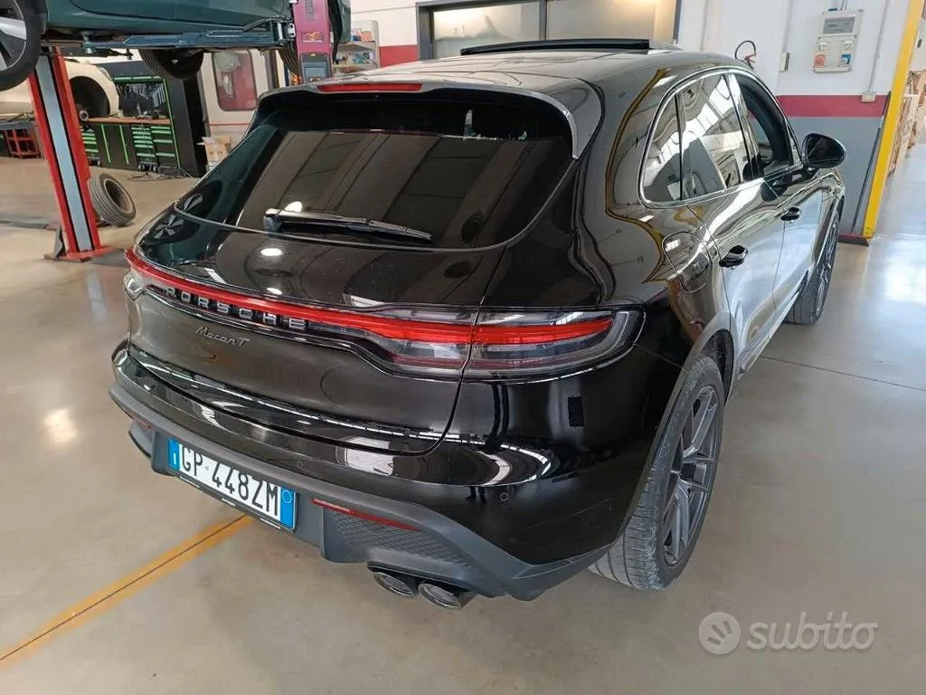 Porsche Macan 2023 photo 3