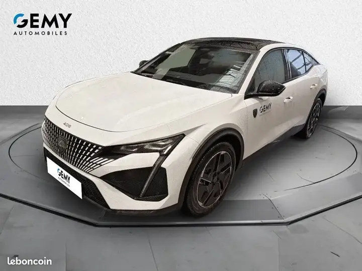 Peugeot 408