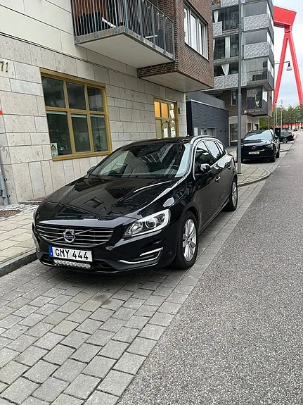 Volvo V60 2018 photo 2
