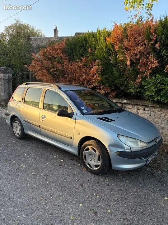 Peugeot 206