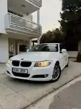 BMW 3 Series 2010 photo 4
