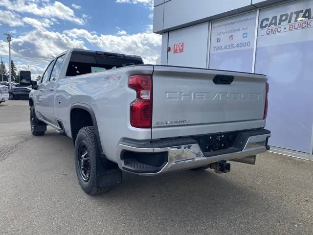 Chevrolet Silverado 2500Hd 2022 photo 3