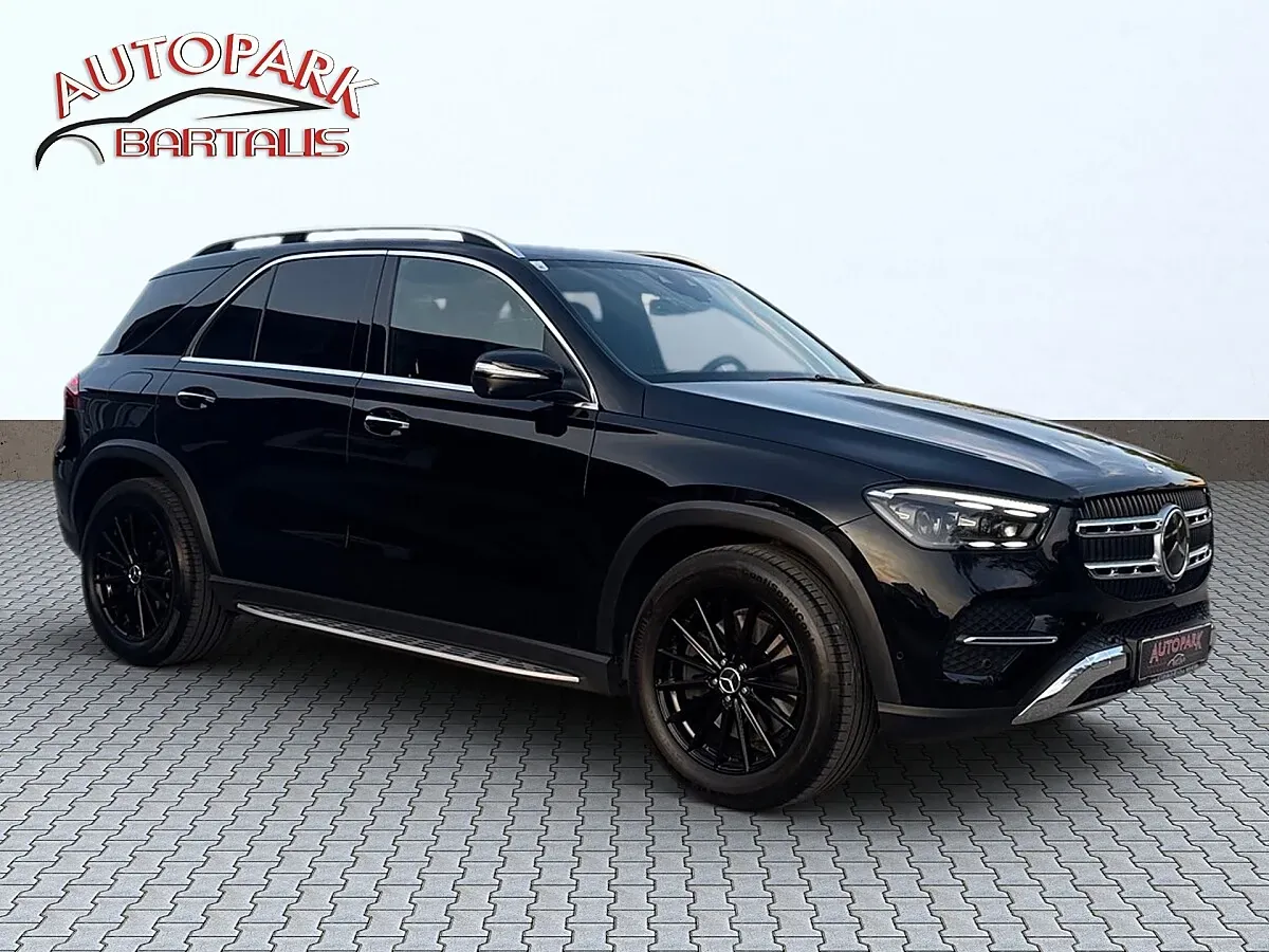 Mercedes-Benz Gle-Class 2024 photo 2