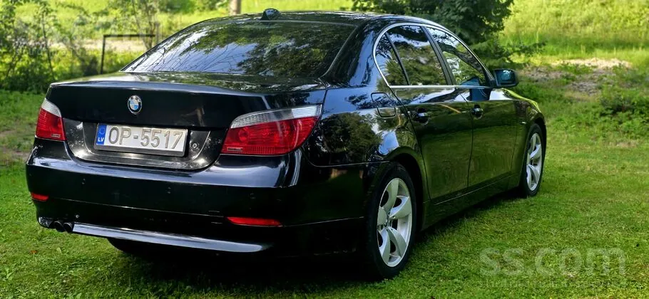 BMW 525I 2003 photo 2
