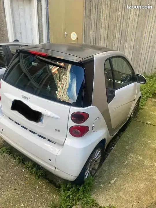 Smart Fortwo 2012 photo 2