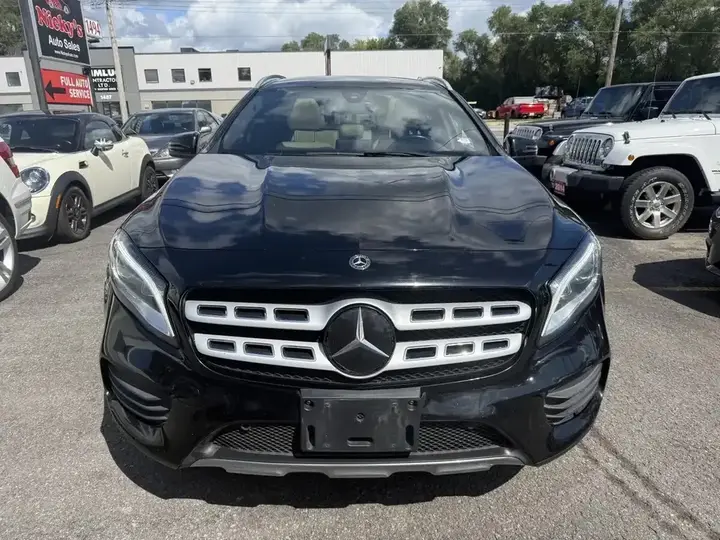 Mercedes-Benz Gla 2018 photo 3