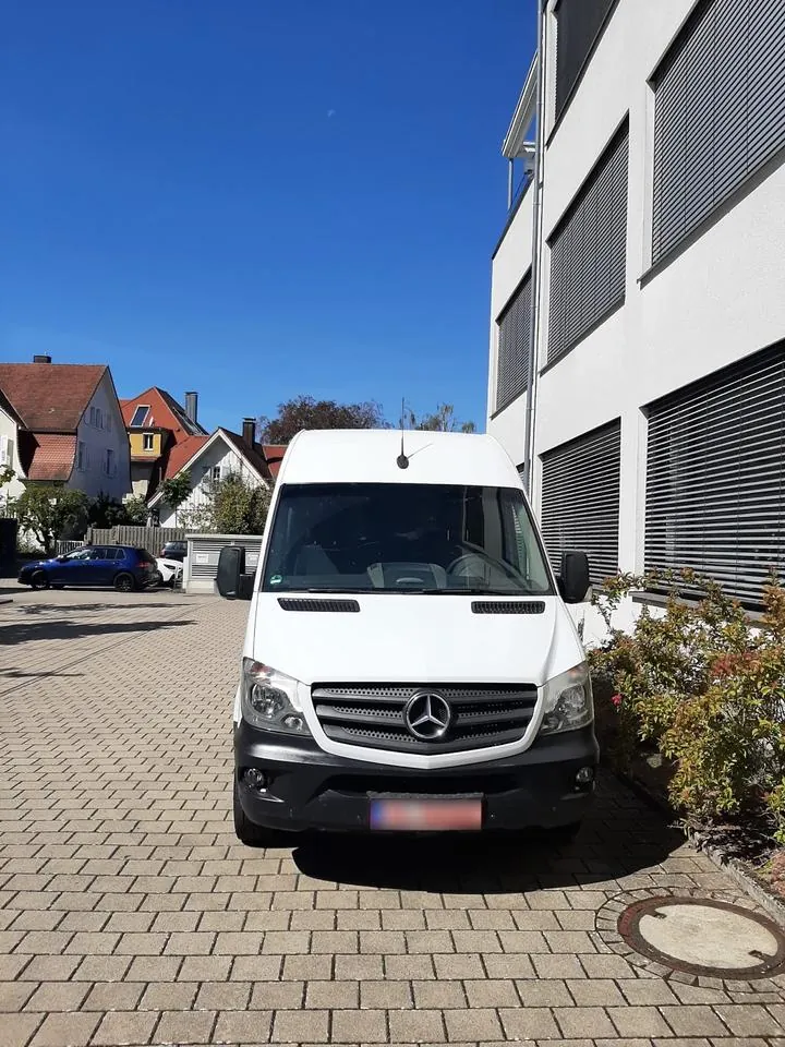 Mercedes-Benz Sprinter