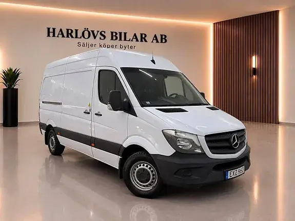 Mercedes-Benz Sprinter 211