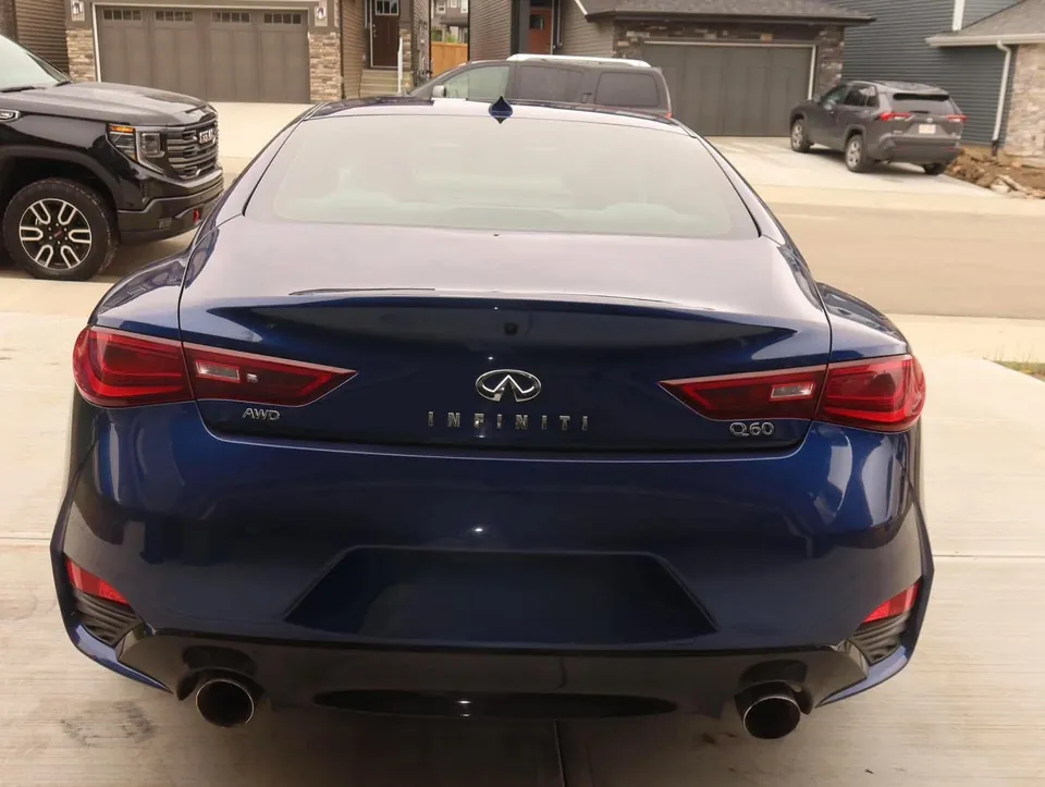 Infiniti Q60 2017 photo 5