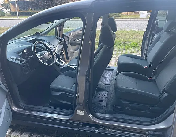 Ford Grand C-Max 2013 photo 5