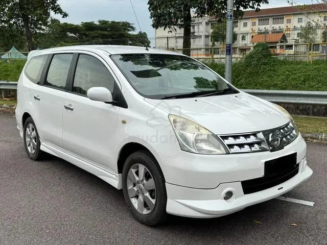 Nissan Grand Livina