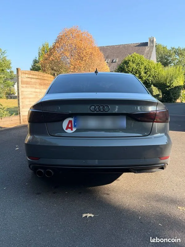 Audi A3 2017 photo 2