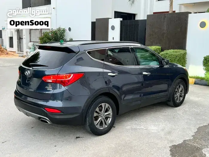 Hyundai Santa Fe 2015 photo 3