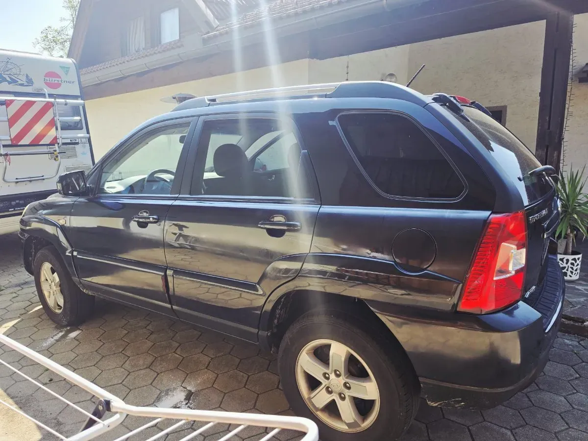 Kia Sportage 2009 photo 2