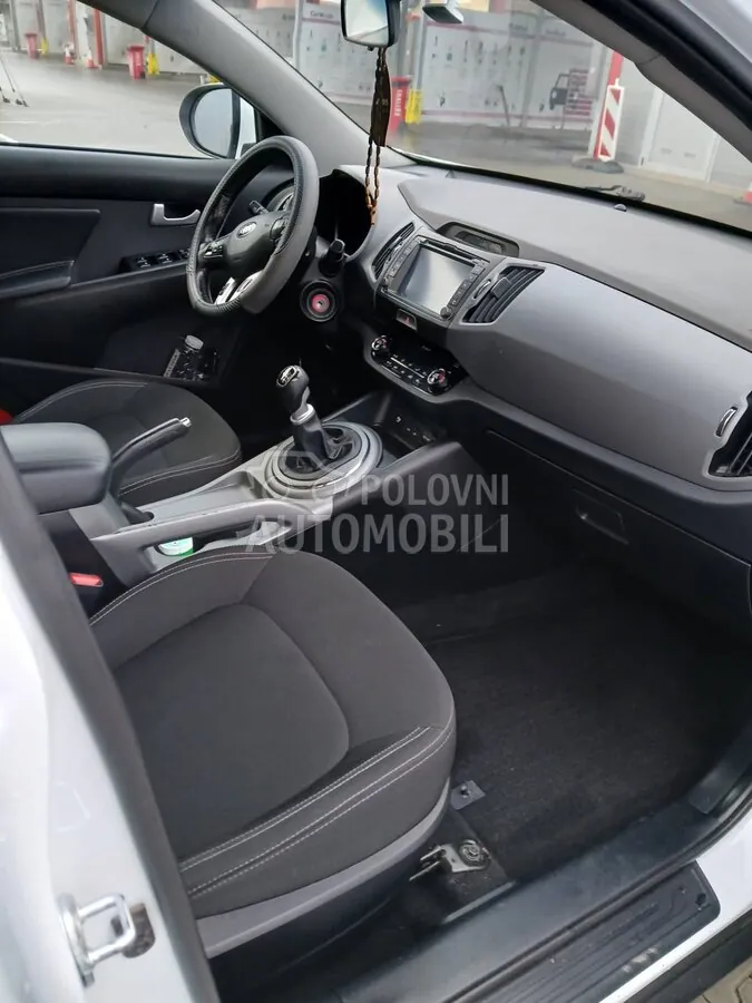 Kia Sportage 2015 photo 5