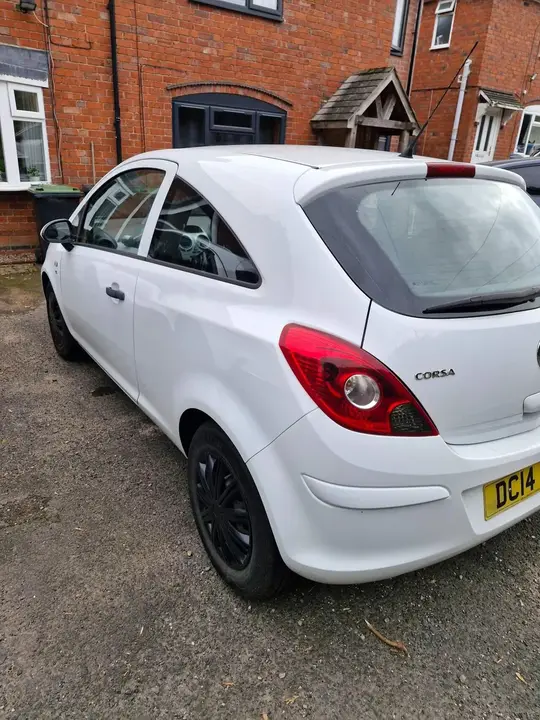 Vauxhall Corsa 2014 photo 5