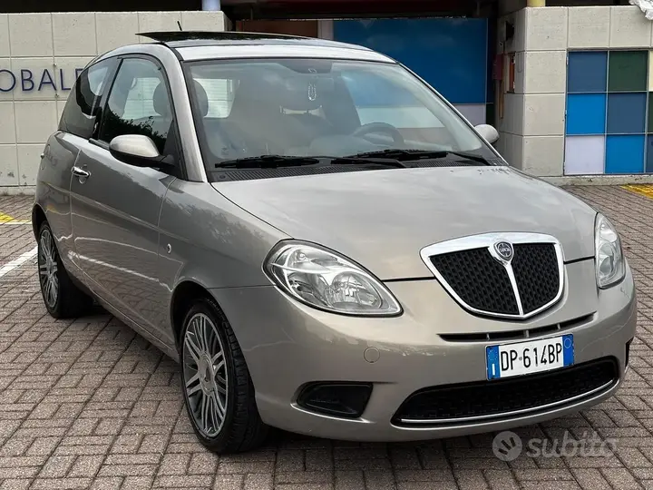 Lancia Ypsilon 2008 photo 2