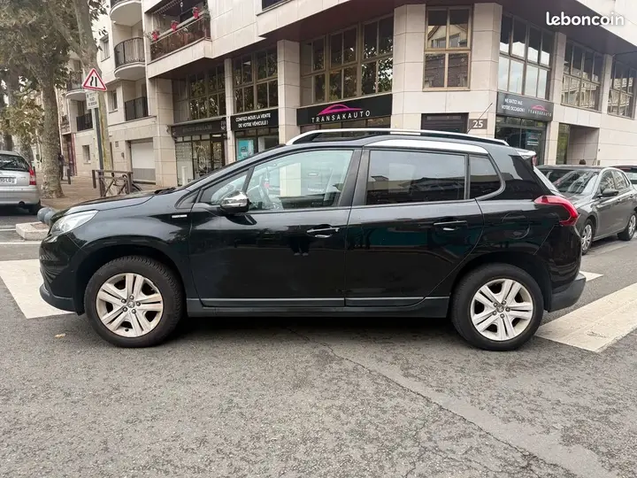 Peugeot 2008 2018 photo 3