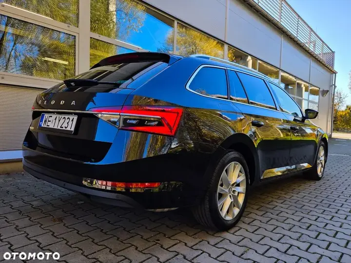 Skoda Superb 2020 photo 3